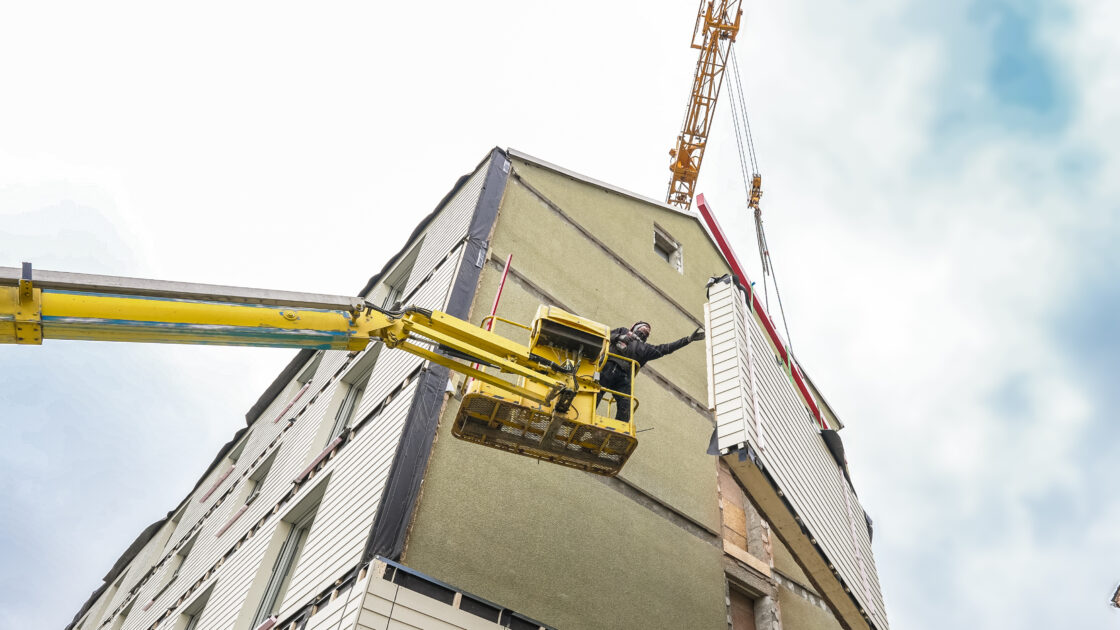 Titelbild: Schnittstelle Baustelle im Jahr 2024